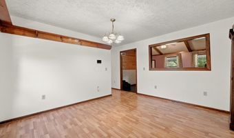 7827 Duvall Rd, Ashville, OH 43103