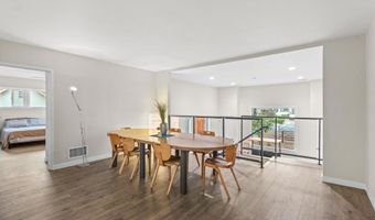 1818 New York Dr, Altadena, CA 91001