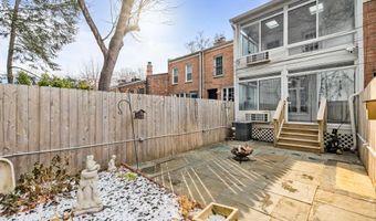 2420 I St NW, Washington, DC 20037