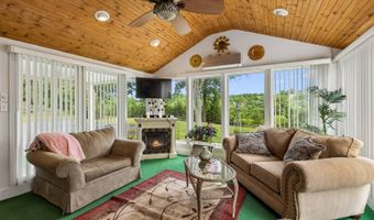 1202 Sycamore Valley Rd, Ashland City, TN 37015
