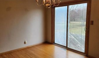 1306 Crestview Rd, Albert Lea, MN 56007