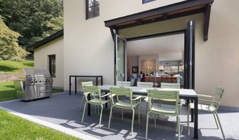 89 Under Mountain Rd, Canaan, CT 06031