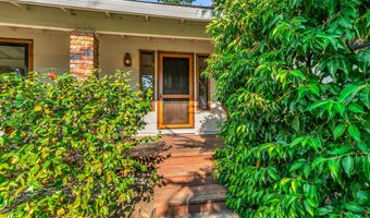 1015 Oneida Cir, Ashland, OR 97520