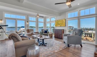 1069 SHORE ACRES Rd, Arnold, MD 21012
