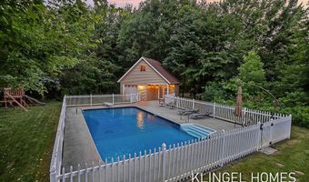 10635 Tallpine Ln, Allendale, MI 49401