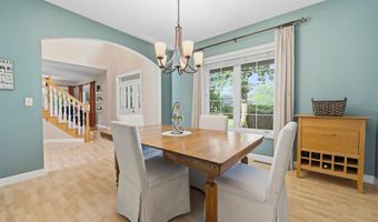 2089 Whispering Oaks Dr NE, Alexandria, MN 56308