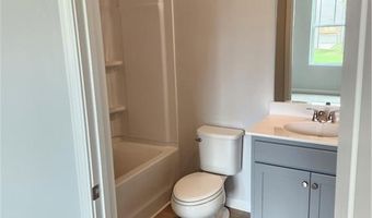 821 York Aly, Acworth, GA 30102