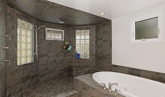 3340 Cadencia St, Carlsbad, CA 92009