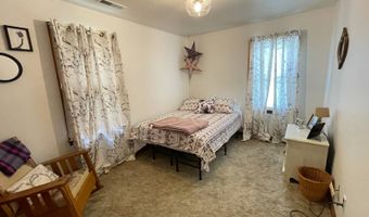402 S Clark St, Bassett, NE 68714