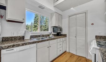 321 Ski Way 48, Incline Village, NV 89451