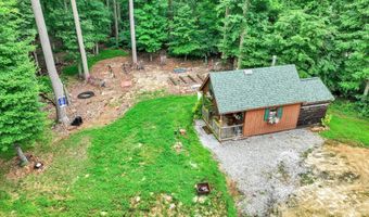 8272 WOODBINE Rd, Airville, PA 17302
