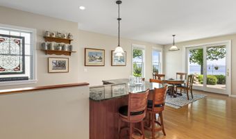 155 Bayside Dr, Belfast, ME 04915