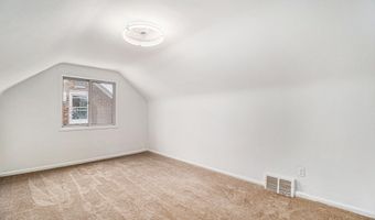 9885 Hubert Ave, Allen Park, MI 48101