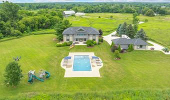 2760 N Territorial Rd W, Ann Arbor, MI 48105
