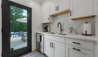 7683 HERENDEENE Trl, Almira, MI 49650