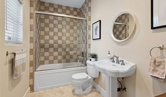 17980 Rancho St, Encino, CA 91316