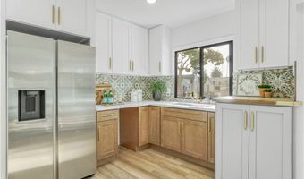 3521 60th St W, Los Angeles, CA 90043