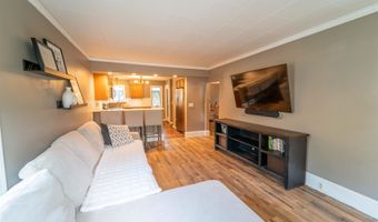 1314 W PINE St, Appleton, WI 54914