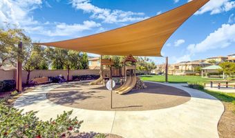 310 Falabella Ln, Fallbrook, CA 92028