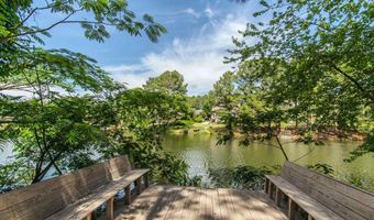 172 TREYMOOR Dr, Alabaster, AL 35007