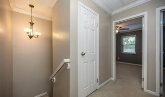 2370 Hidden Meadow Ln, Ballwin, MO 63021