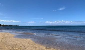 140 UWAPO Rd 2-202, Kihei, HI 96753