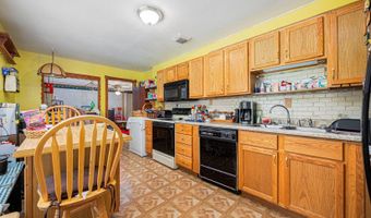 137 Empire Dr, Columbus, OH 43230