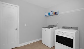 222 Vanderbuilt Ct, Aberdeen, NC 28315
