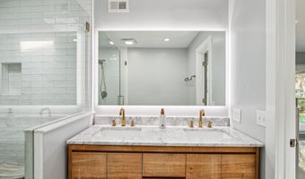 248 11TH St, Atlantic Beach, FL 32233