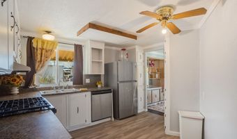 674 E Didi Ann Dr, Benson, AZ 85602