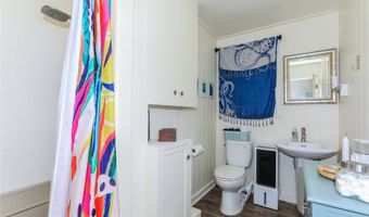 491 Kihapai St, Kailua, HI 96734