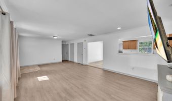 79 Sloop Creek Rd, Bayville, NJ 08721