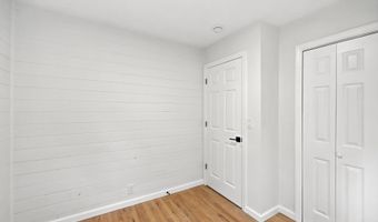11 Budd Dr, Bethel, CT 06801