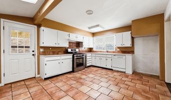 718 Deprima St, Berwick, LA 70342