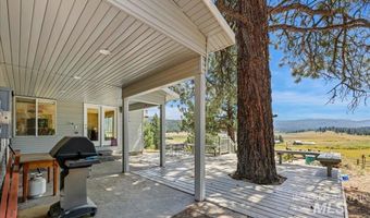 111 Ranch Cir, Cascade, ID 83611