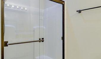 430 Bay Pointe Cir, Brandon, MS 39047