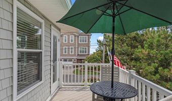 39 DUNE Rd, Bethany Beach, DE 19930