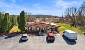 6415 YORK Rd, Abbottstown, PA 17301