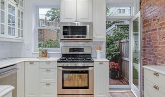 1617 V St NW, Washington, DC 20009