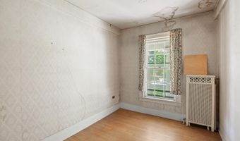 411 S Main St, Adrian, MI 49221