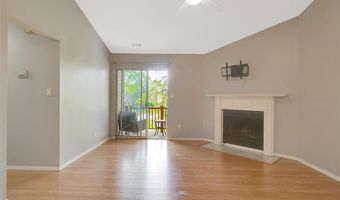 1316 Holgate Dr G5, Ballwin, MO 63021
