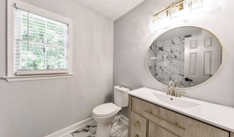 4929 Willow Crk, Woodstock, GA 30188