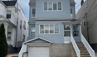25 KELLY Pkwy, Bayonne, NJ 07002