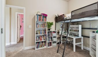 6934 OLD BENTON Dr, Apollo Beach, FL 33572