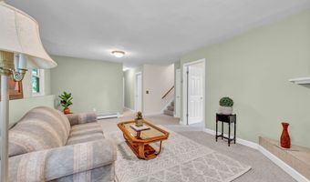 14 3 Partners Rd, Danbury, CT 06811