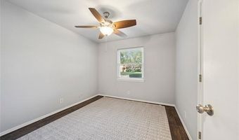 1809 East Dr, Bartlesville, OK 74006