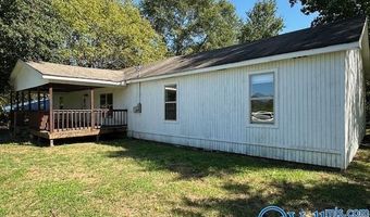 224 Dunn Dr, Albertville, AL 35950