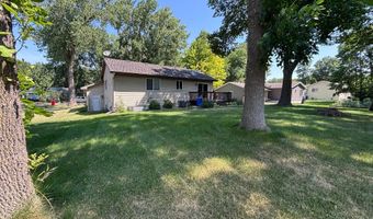 2110 Darling Ave E, Alexandria, MN 56308