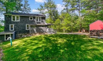 31 Brookside Dr, North Smithfield, RI 02896