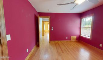 245 Lakeside Dr, Aberdeen, NC 28315